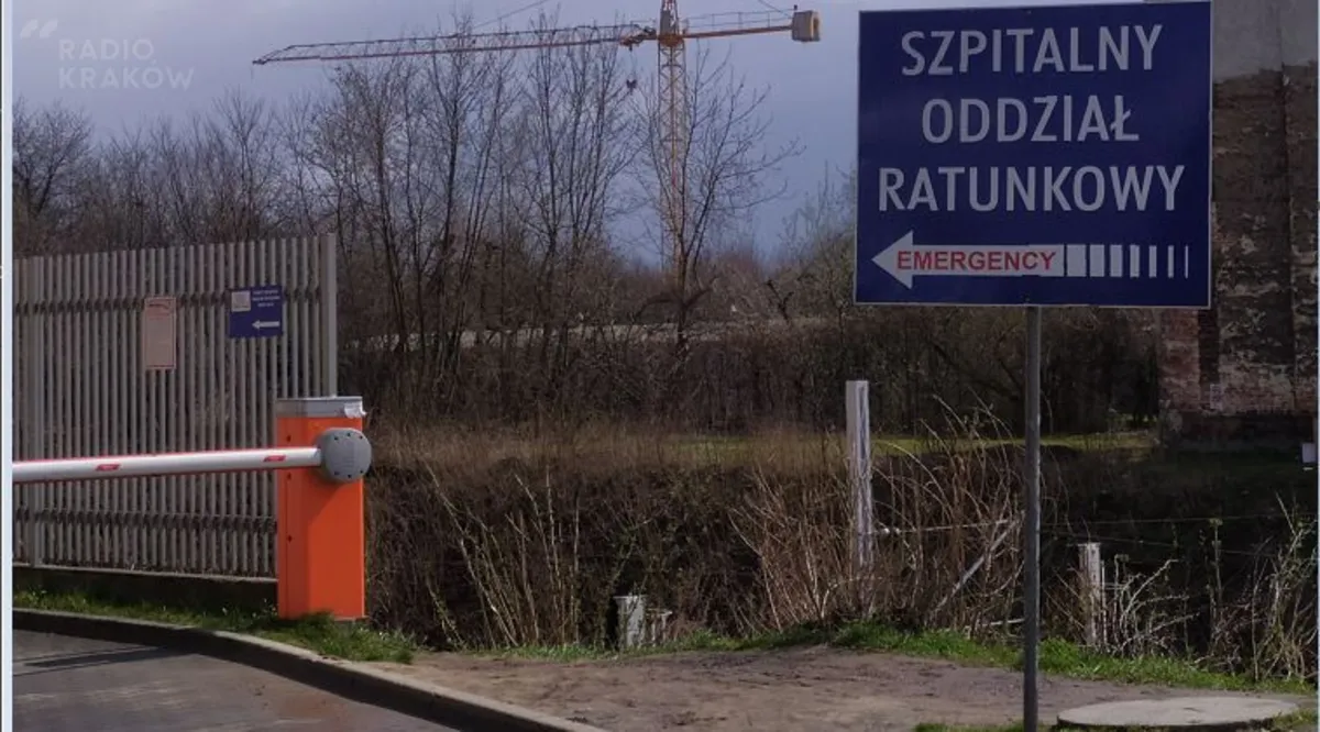 Dźwig przy szpitalu Narutowicza zniknie