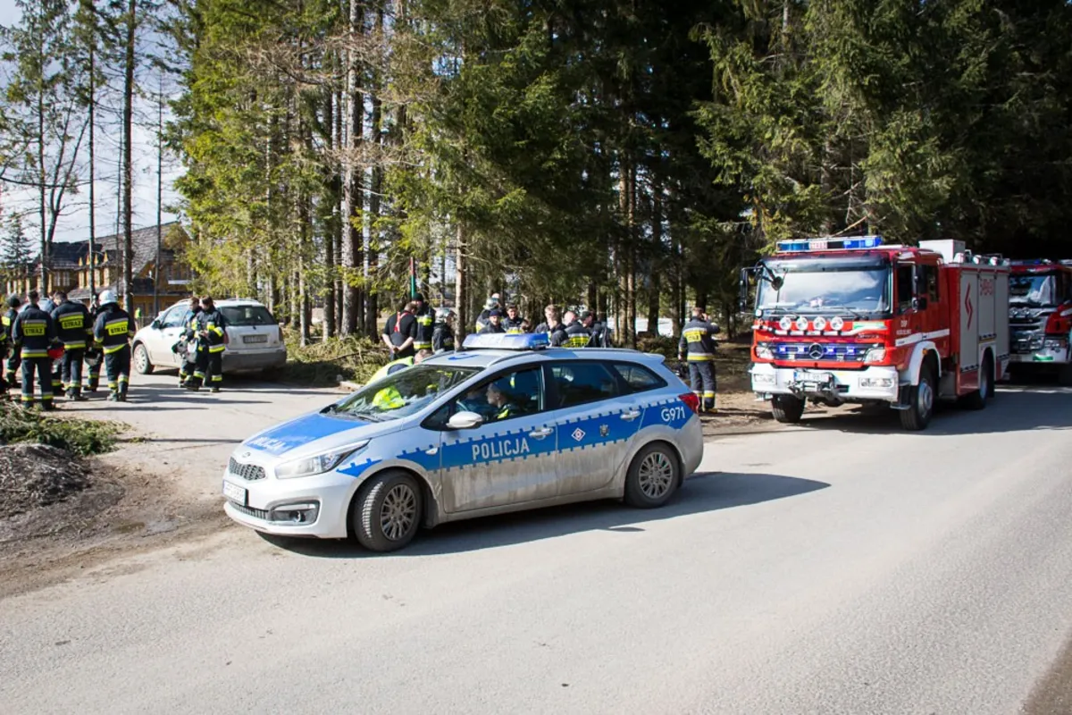 Poszukiwania podejrzanego o próbę samobójczą na Groniu