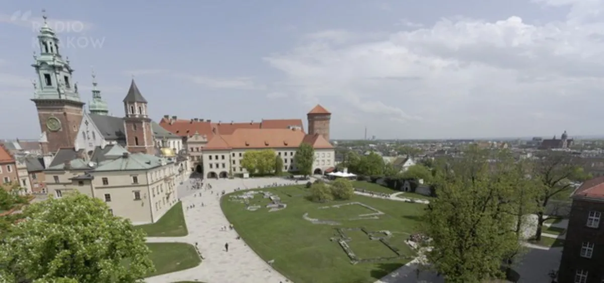 Wawelski dziedziniec po remoncie. Zdjęcia