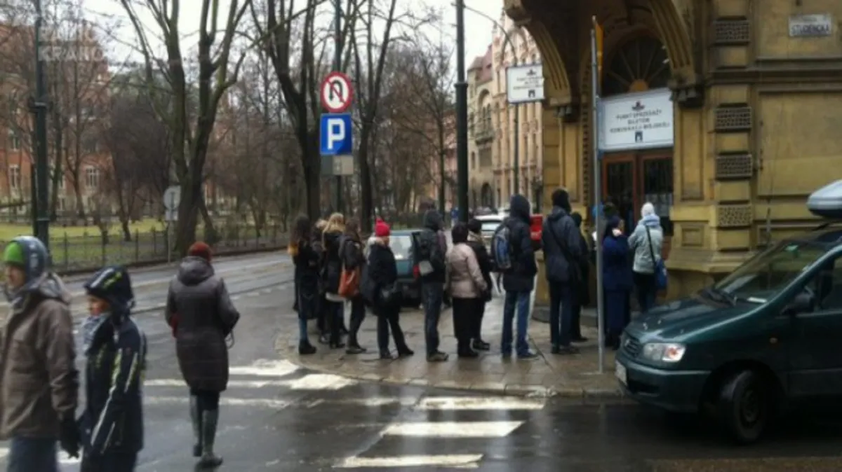 W Krakowie znów będą działać punkty sprzedaży biletów komunikacji miejskiej