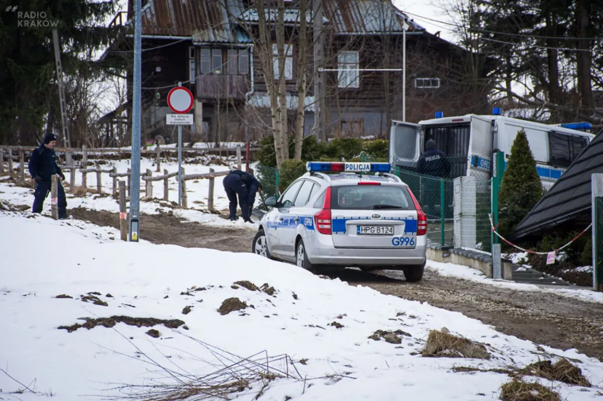 Zarzuty zabójstwa i usiłowania zabójstwa dla 30-letniego nożownika z Zakopanego