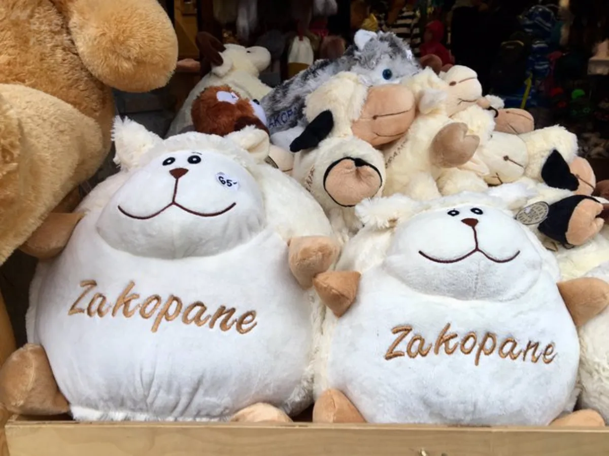 Muzeum Tatrzańskie mówi „nie” tandecie na straganach z pamiątkami i ogłasza konkurs