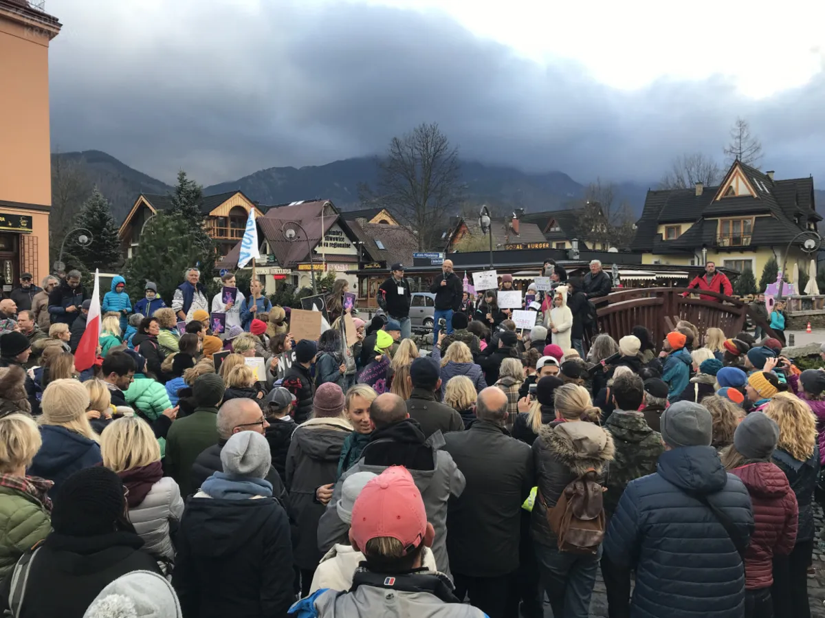 Protest przeciwko organizacji zabawy sylwestrowej pod Wielką Krokwią