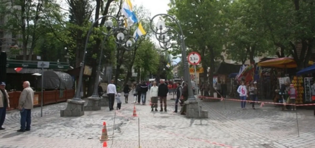 Agresywny miś na Krupówkach. Jest dochodzenie