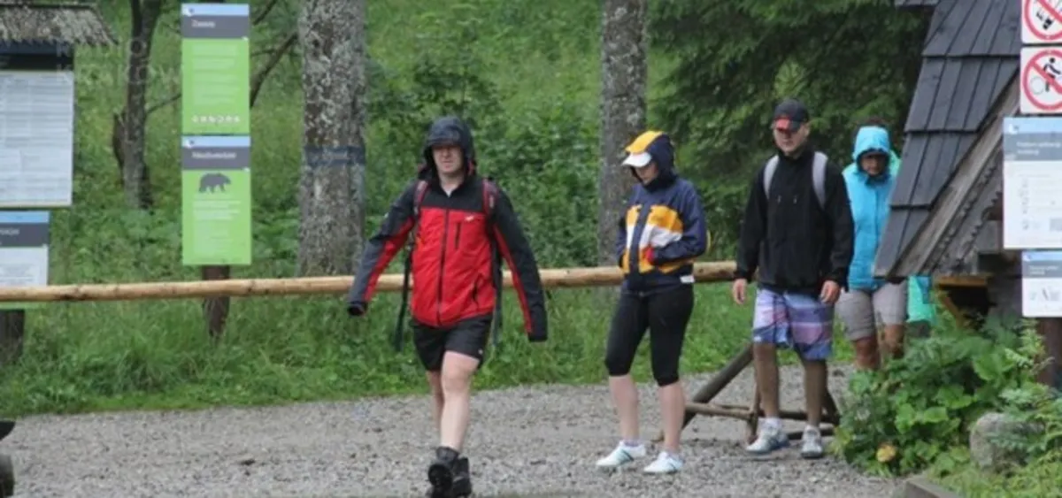 Tatry: Turyści czekają na poprawę pogody