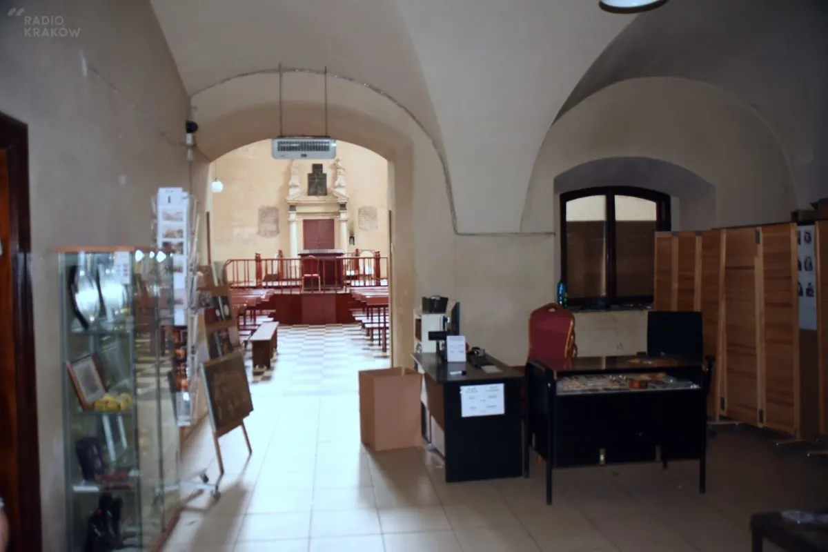 Wnętrze Synagogi Izaaka po 10 letnim użytkowaniu przez Fundację