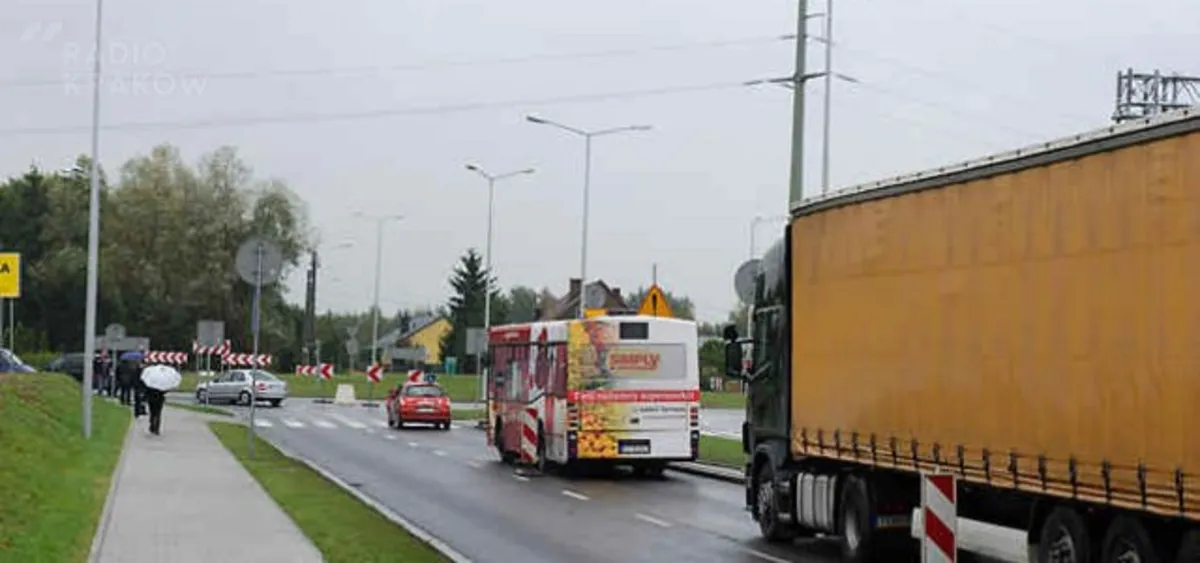 Drogowcy chcą wpuścić ciężarówki na autostradę A4!