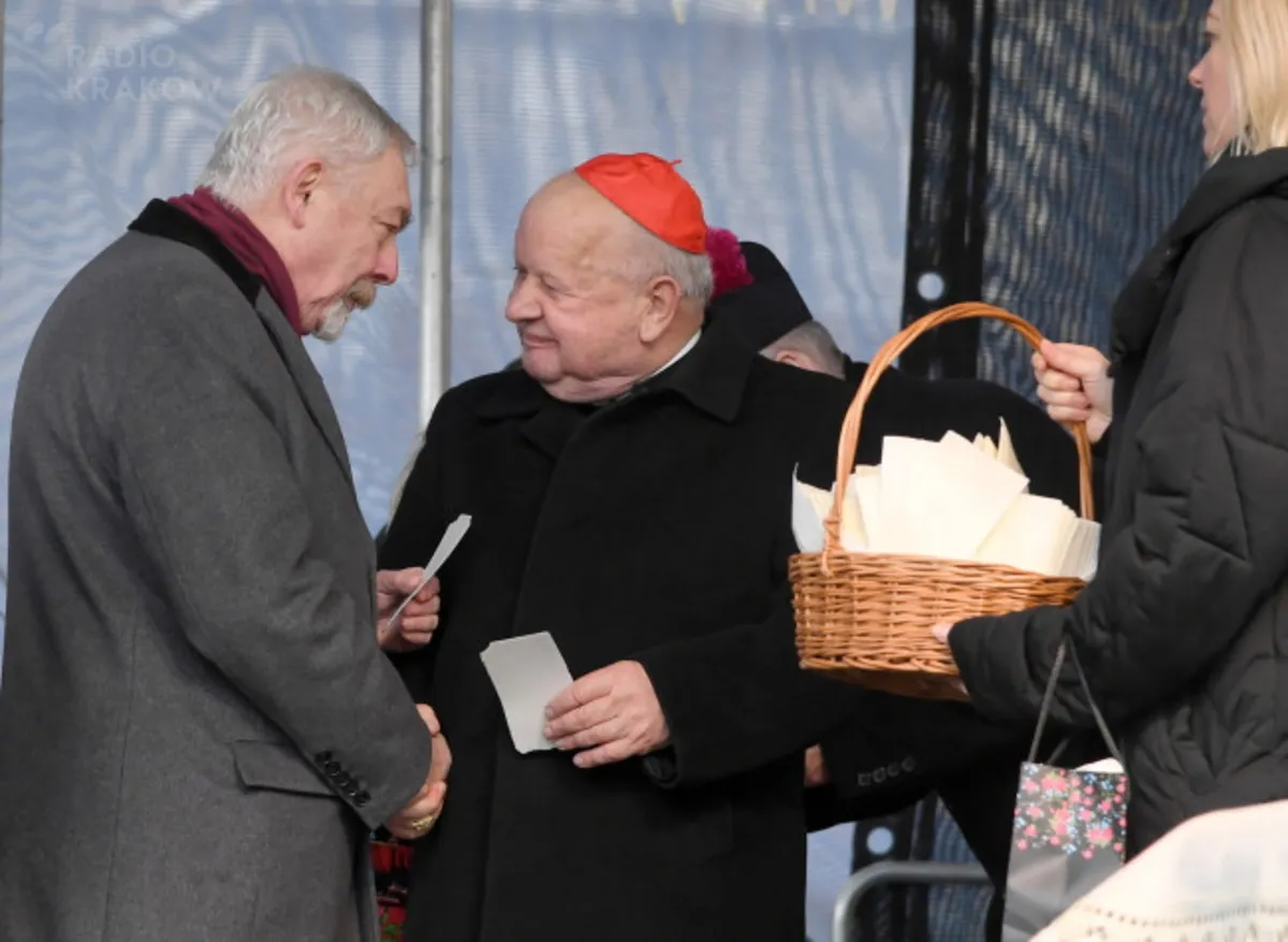 Świąteczne spotkanie na krakowskim Rynku