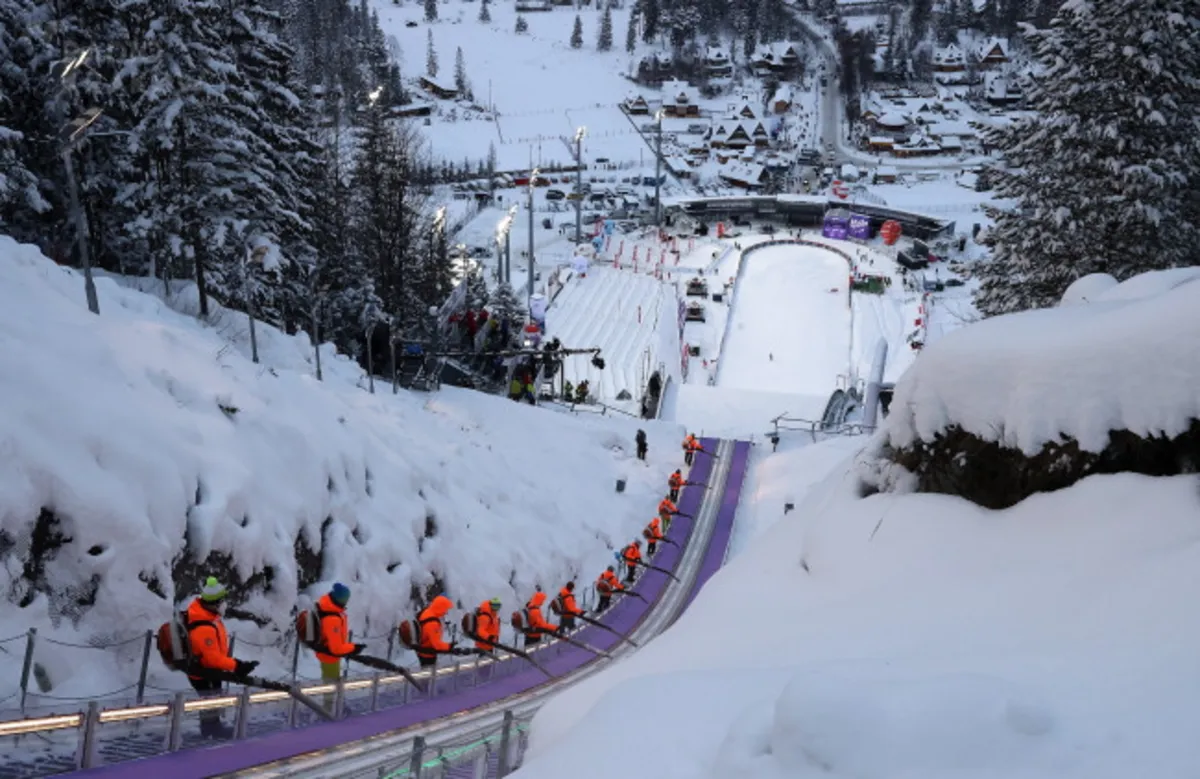 W oczekiwaniu na konkurs Pucharu Świata. Zakopane bez kibiców