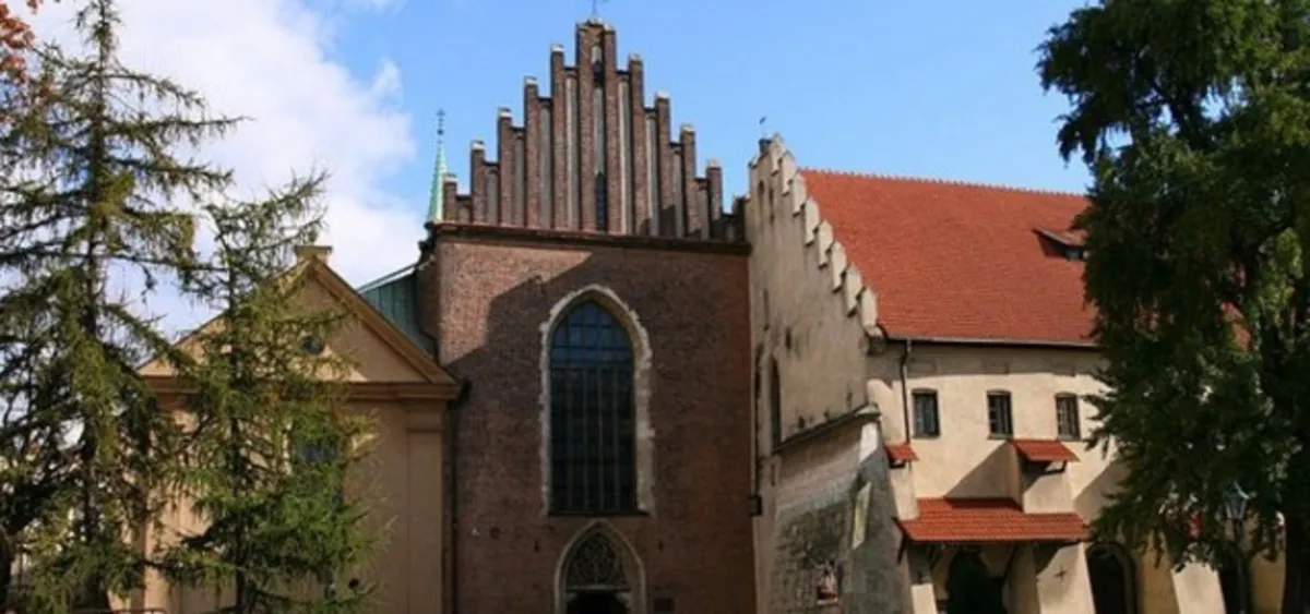 Bazylika Franciszkanów: Kolejny witraż doczeka się renowacji