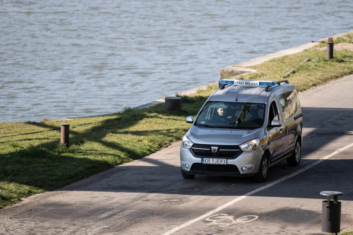 Patrole służb w Krakowie