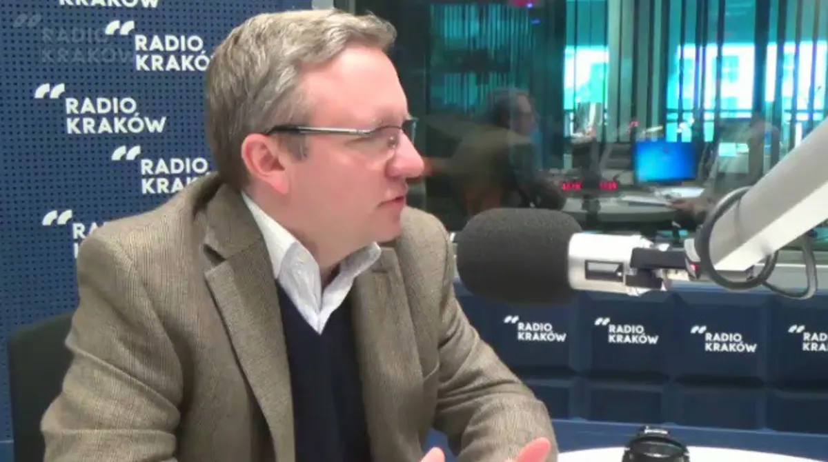 Krzysztof Szczerski: "Prezydent broni państwa demokratycznego przeciwko oligarchicznemu"