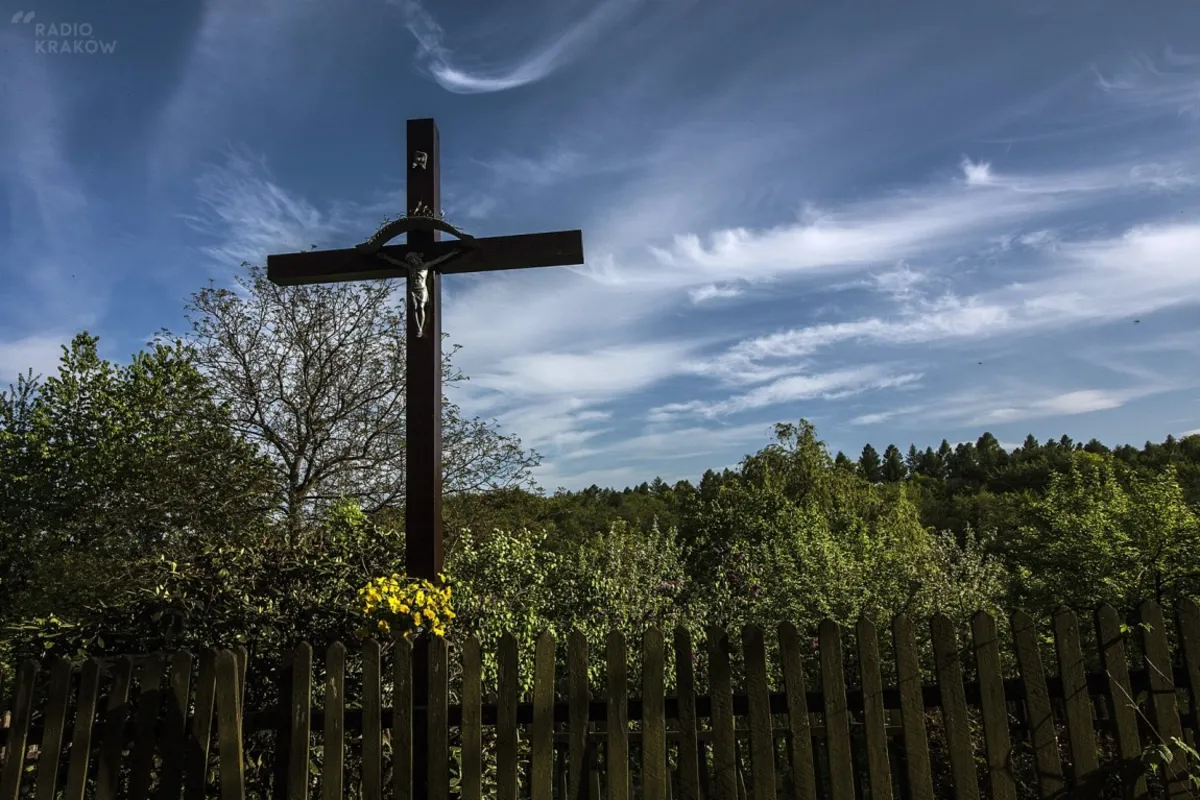 Krzyże i kapliczki przydrożne w okolicach Wojnicza