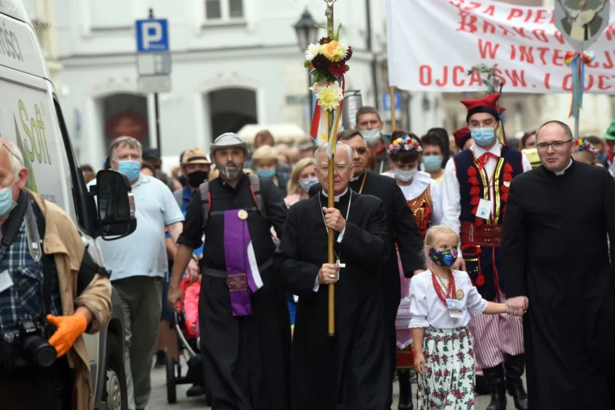 Piesza Pielgrzymka Krakowska wyruszyła do Częstochowy