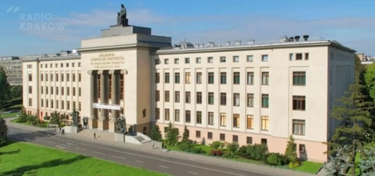 Zawieszony profesor J. Rońda zamierza pozwać AGH