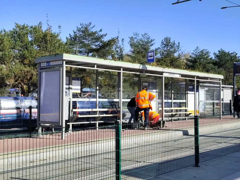 Brakuje ławek i biletomatów. Nowa linia do Mistrzejowic wciąż wymaga poprawek