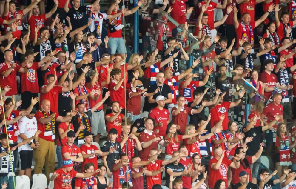 Wiślacka inwazja na Poznań. Czy "Biała Gwiazda" przełamie wyjazdową niemoc na tle mistrza Polski?