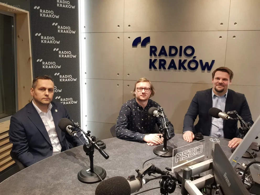 28 złotych za 3 godziny? "Parkowanie w centrum Krakowa będzie dostępne tylko dla osób zamożniejszych"