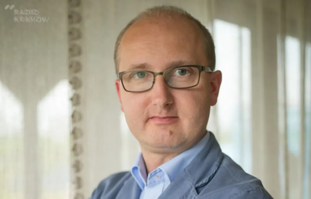 Dr Marcin Kędzierski o paszportach szczepień i zakupach szczepionek