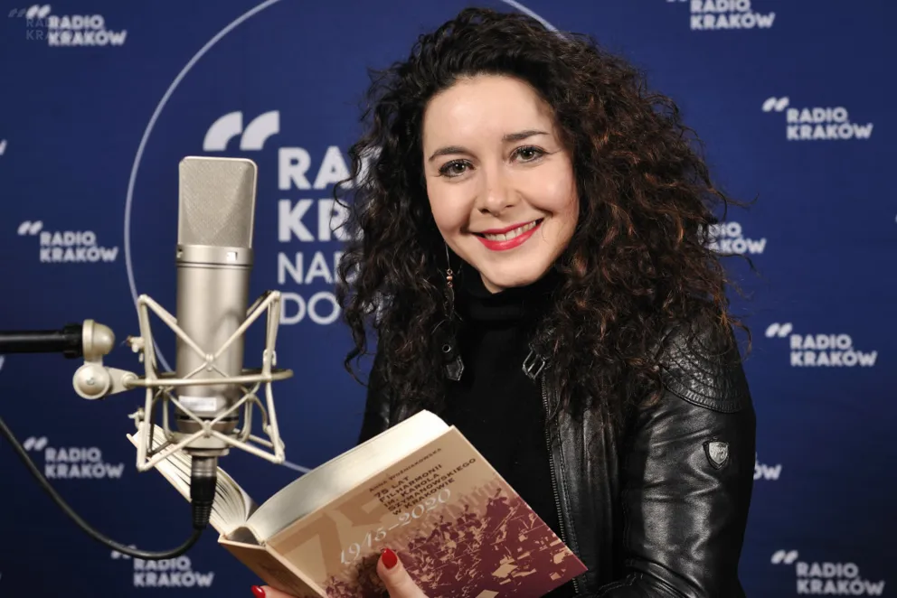 Z radiowej biblioteki: Monografia Filharmonii Krakowskiej autorstwa Anny Woźniakowskiej