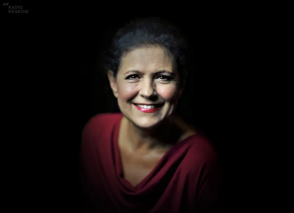 Z radiowej biblioteki: Katarzyna Kobylarczyk „Kobiety Nowej Huty. Cegły, perły i petardy”