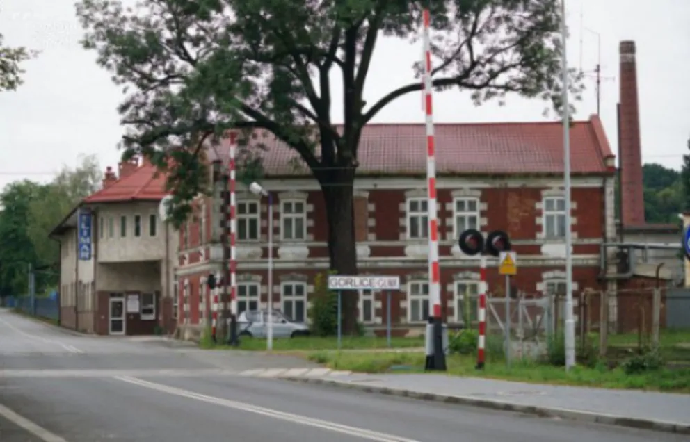 ABW zajmie się sprawą wycieku groźnej substancji na terenie gorlickiej rafinerii?