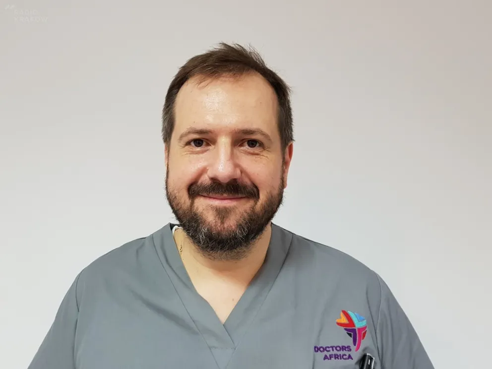 Dr Bartłomiej Guzik: Ćwiczcie w domu!
