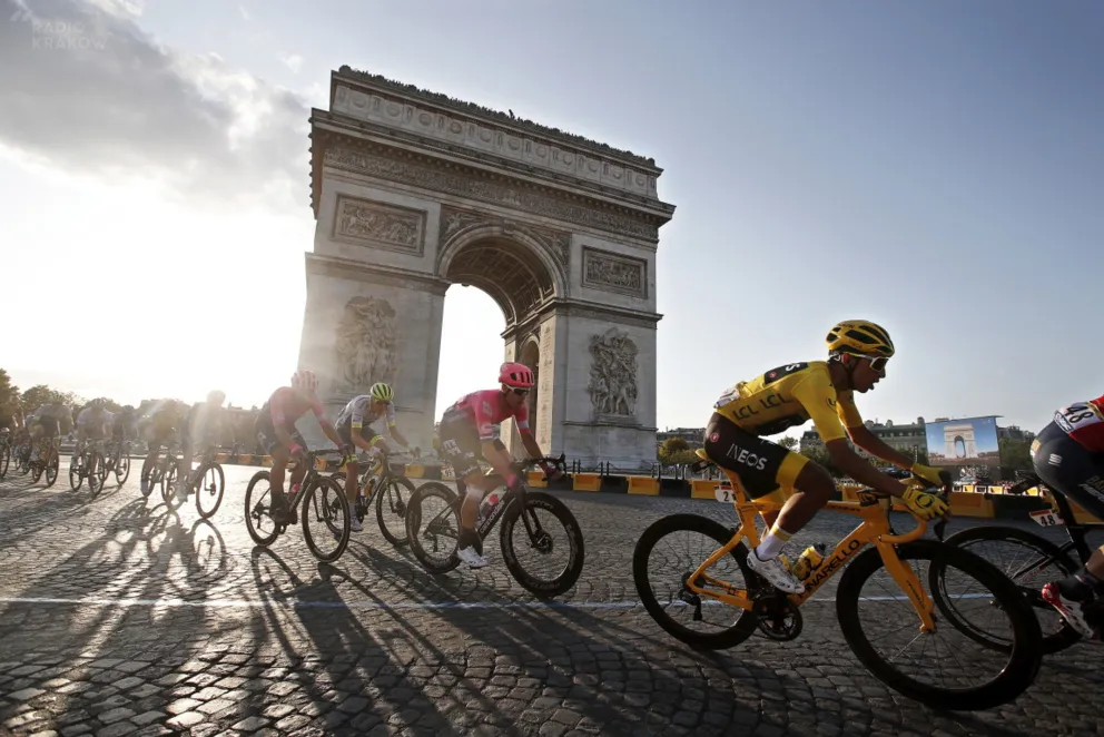 Tour de France w terminie byłby "szaleństwem"