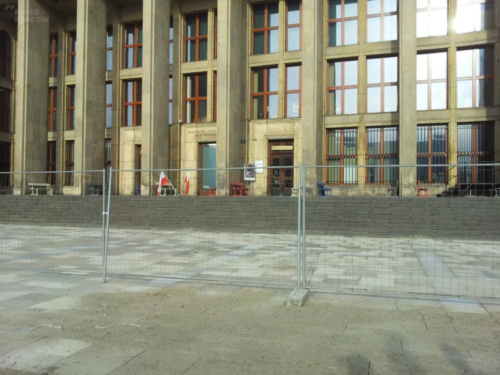 Co dalej z Muzeum Narodowym w Krakowie? Opinia Galerii Zderzak