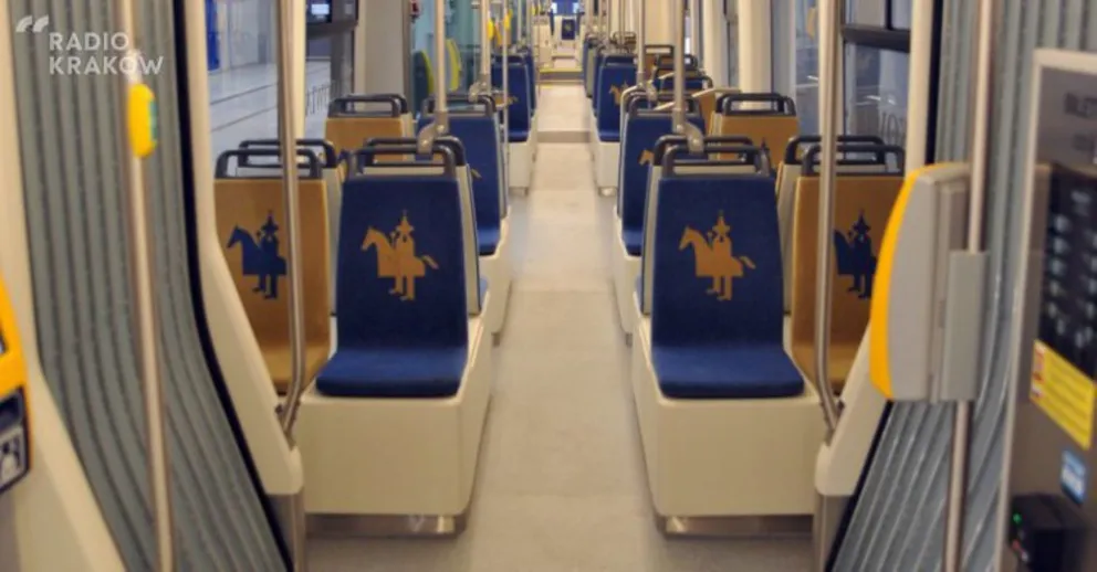 Zimno w tramwajach - jak co roku! Czy całą zimę będą takie oszczędności?!