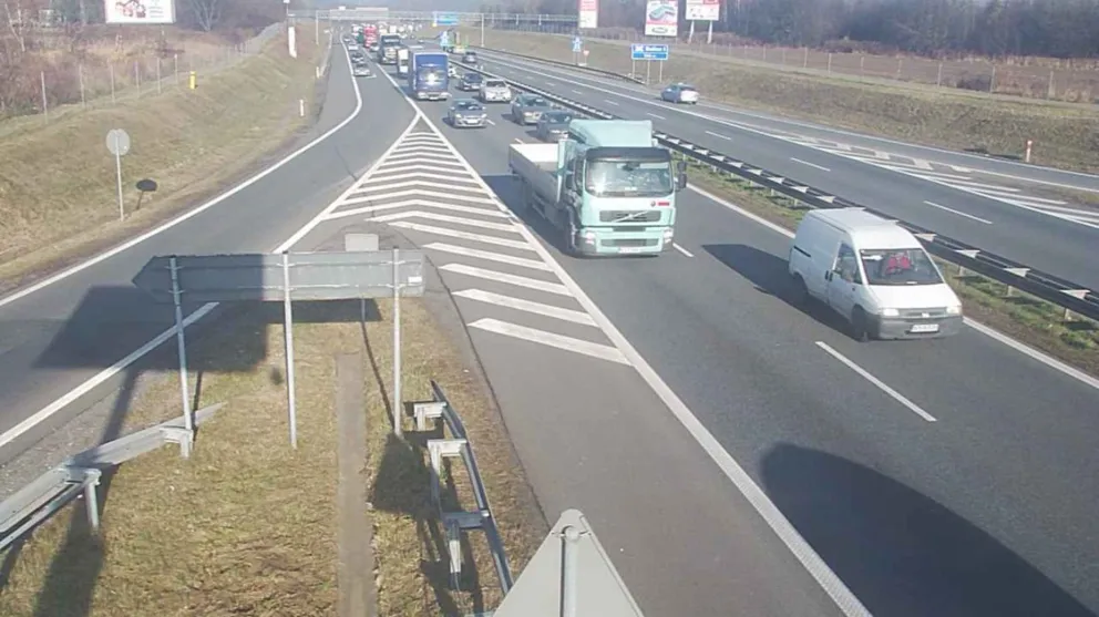 "W mieście budujcie linie tramwajowe a nie autostrady!"