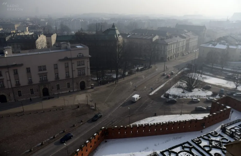 Dlaczego nie podjęto żadnych kroków w celu ograniczenia ruchu samochodowego?