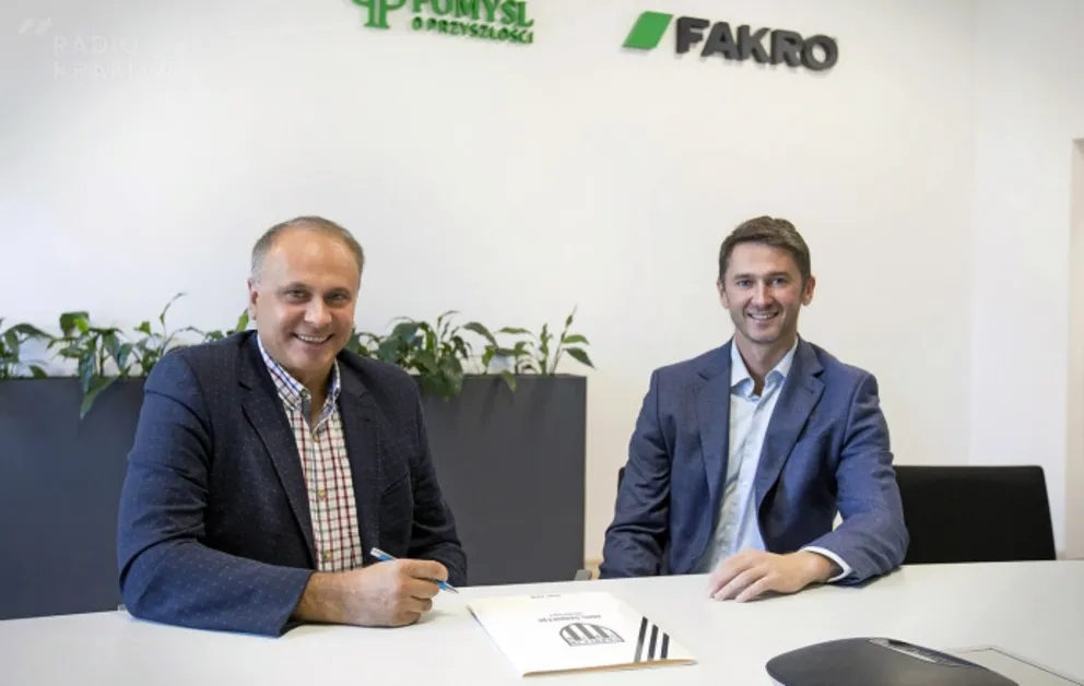 FAKRO sponsorem Sandecji