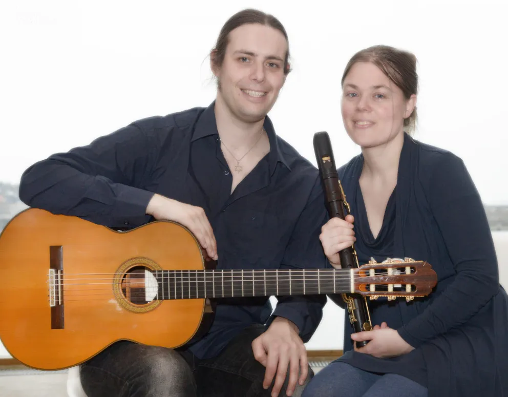 Holenderski duet muzyczny zagra w dębińskim zamku