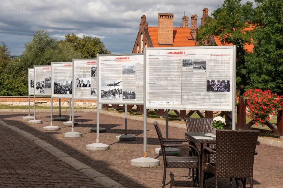 Wystawa "W drodze do niepodległości II" na 40. lecie powstania Solidarności