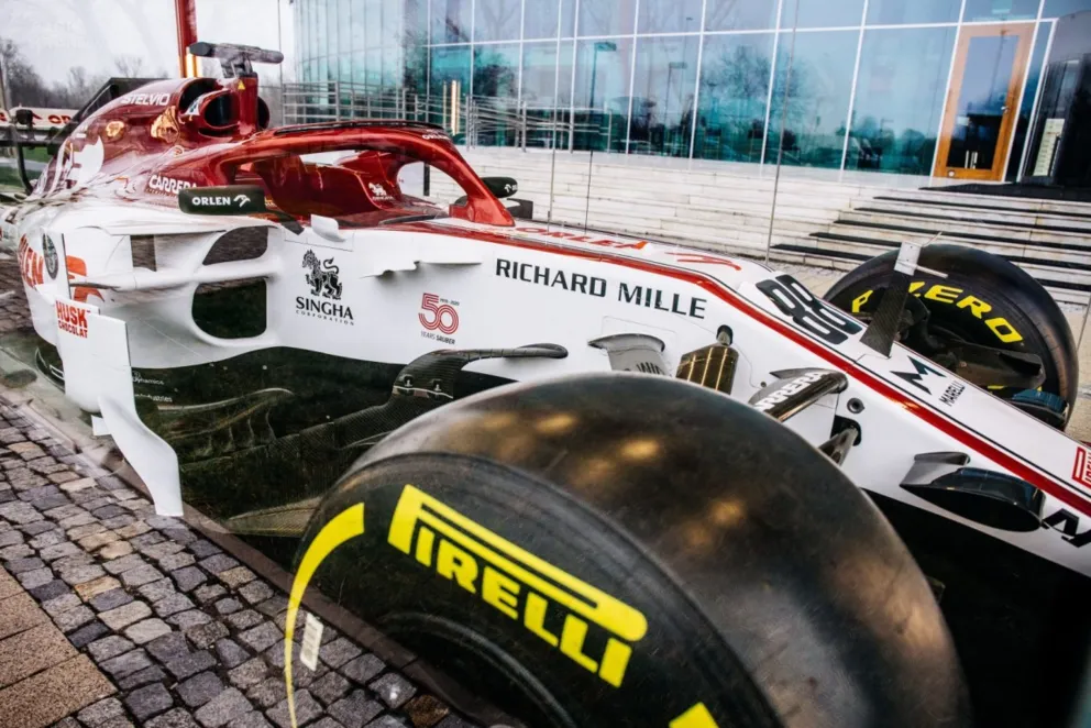 Kubica pojedzie w Abu Zabi