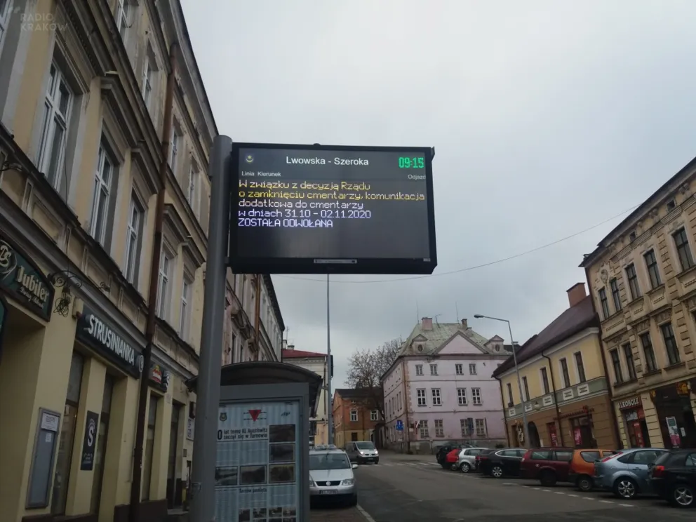 Cmentarze zamknięte  - ponowna zmiana organizacji ruchu i funkcjonowania miejskiej komunikacji
