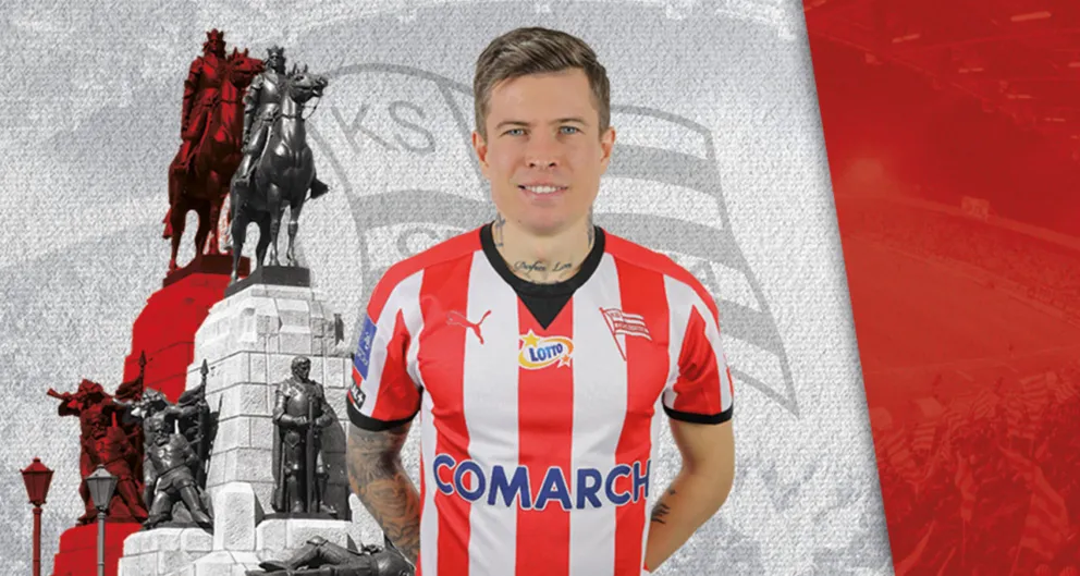 Jakub Kosecki piłkarzem Cracovii