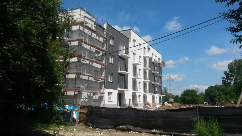 Byłe tereny klubu sportowego "Garbarnia": osiedle mieszkaniowe zamiast terenów rekreacyjnych