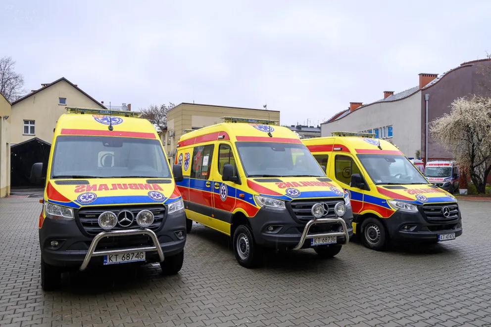 Tarnowskie pogotowie otrzymało trzy nowocześnie wyposażone karetki