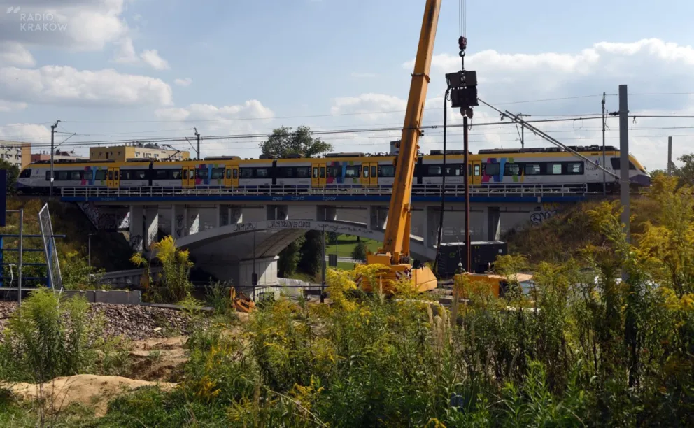Marszałek Małopolski zarzuca PKP, że nie myślą o pasażerach. Przewoźnik odpowiada