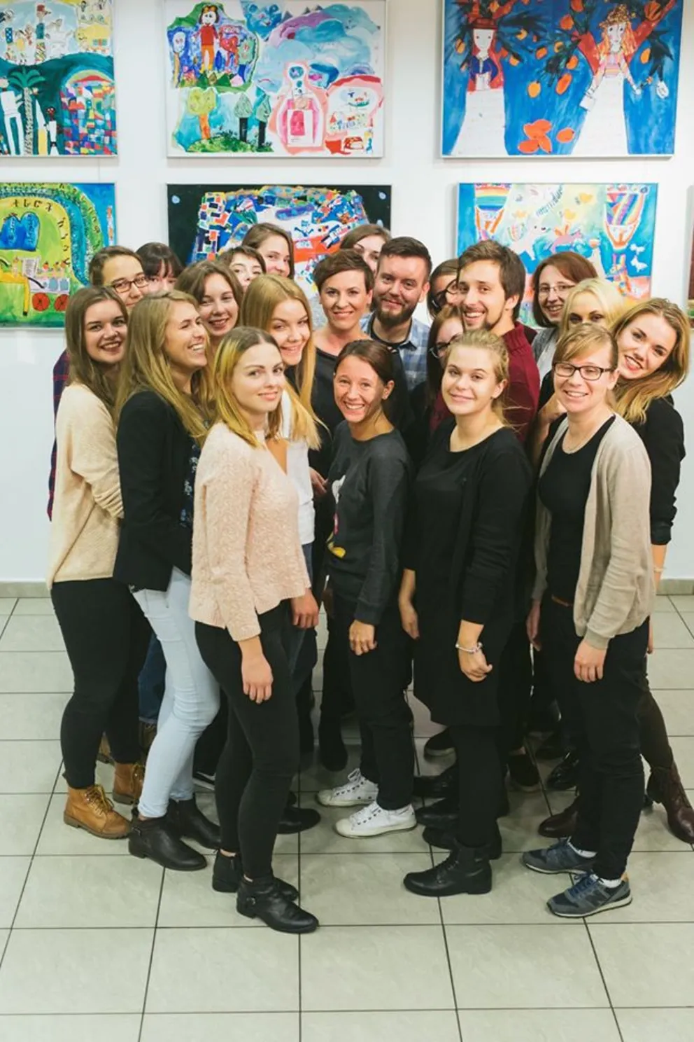 Meshugoyim - wolontariusze. Poznajmy świat niektórych bohaterów żydowsko - polskiego kalendarza na rok 5777 i 2017