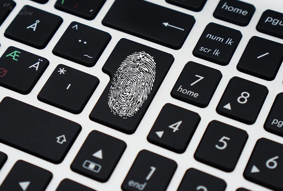 Trendy z Sieci 25.11.2017: Czy biometria gwarantuje bezpieczeństwo?
