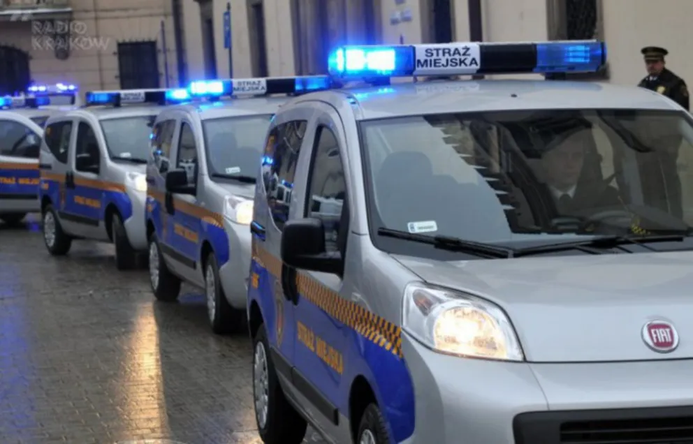 Rzecznik krakowskiej Straży Miejskiej: W razie wątpliwości warto zadzwonić na numer alarmowy 986