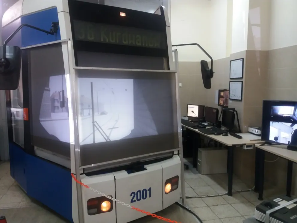 Przejedź się tramwajem z Instytutem Pojazdów Szynowych Politechniki Krak0wskiej 