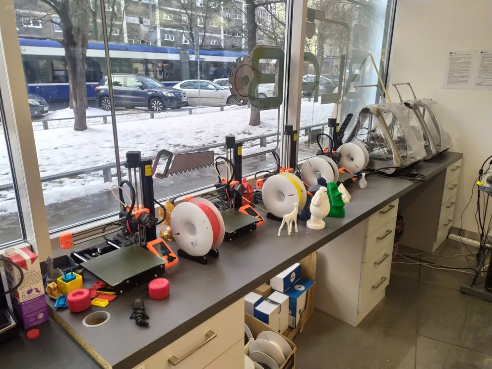 Nowe FabLaby w Małopolsce. Poszerza się przestrzeń kreatywna dla majsterkowiczów 