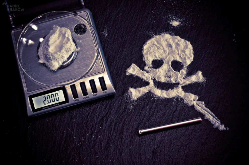 Pochodne fentanylu zbierają śmiertelne żniwo. Rośnie fala zatruć i zgonów dopalaczami z grupy syntetycznych opioidów