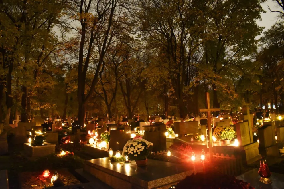 Audycja z dn.1.11.2018. Dzień Wszystkich Świętych