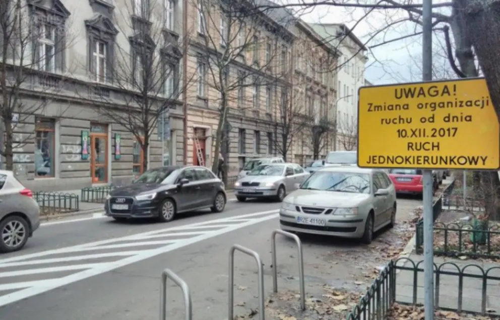 Łukasz Franek (ZIKiT): "Niektórzy kierowcy niestety celowo ignorują oznakowanie"
