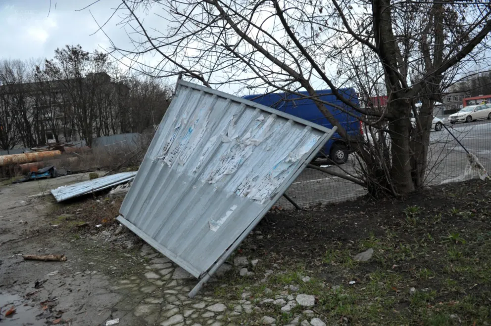 Jazda w czasie porywistego wiatru. "Fizyki nie okłamiemy"